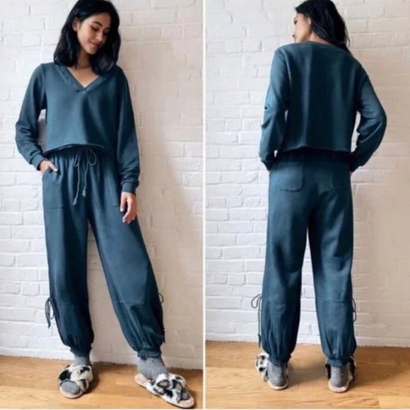 Anthropologie Pants - 2 piece ANTHROPOLOGIE Saturday Sunday Matea Jogger Lounge Set - large